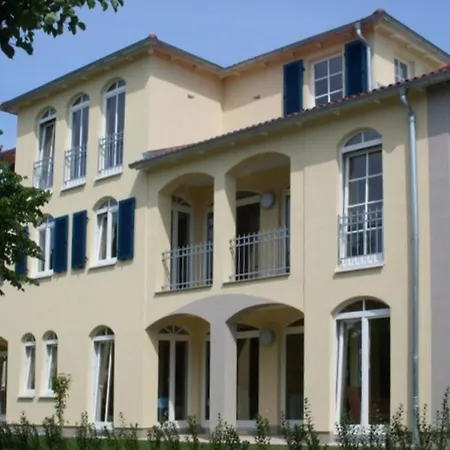 Villa Strandkuss Kuehlungsborn Exterior photo